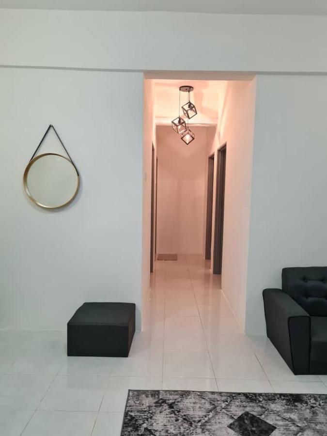 Alfaruqi Homestay Seaview 8 Куантан Екстер'єр фото