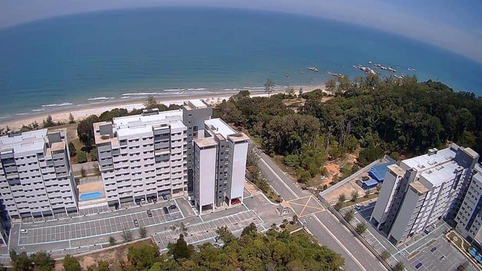Alfaruqi Homestay Seaview 8 Куантан Екстер'єр фото